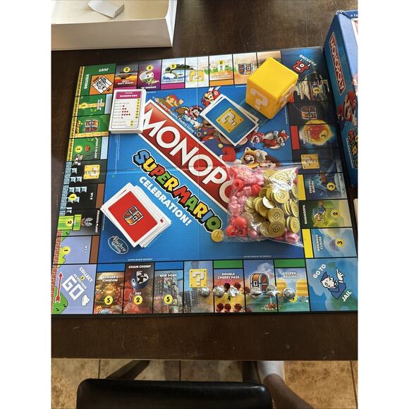 Hasbro Monopoly Super Mario Celebration Edition Board Game New (open box) - Picture 2 of 9